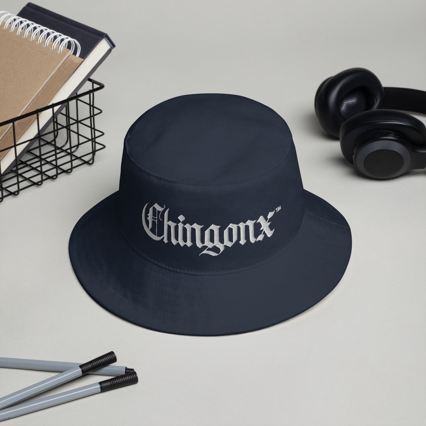 Chingonx Reversible Bucket Hat "Oscuro"